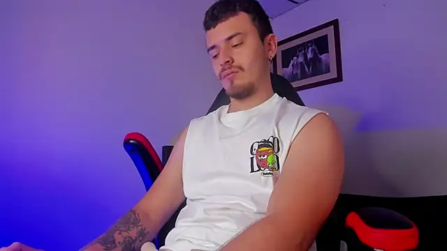 james connor2 online show from 01.17.25