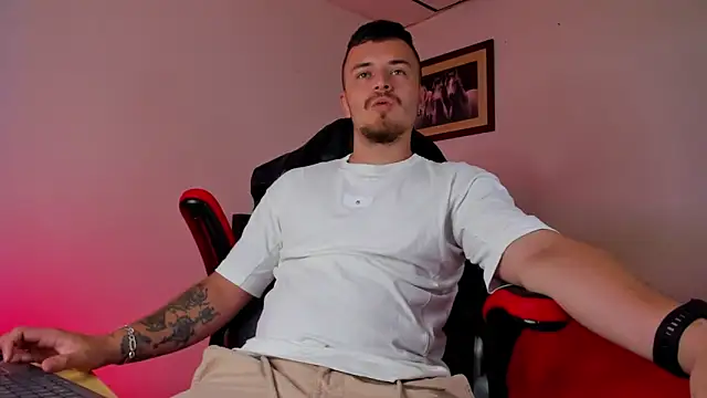 james connor2 online show from 02.05.25