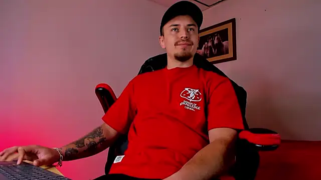 james connor2 online show from 02.14.25