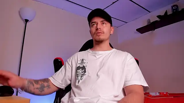 james connor2 online show from 10.12.25