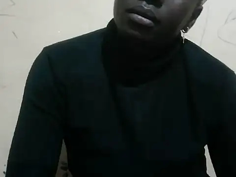Snapshot of sweety2_ chatting on 03.18.26 sweety2 online show from 03.18.26