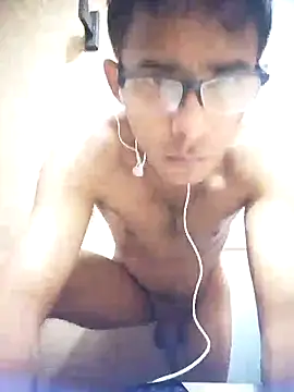 Snapshot of VL25DN26 chatting on 03.12.25 VL25DN26 online show from 03.12.25