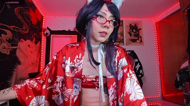 Snapshot of Alicedangerrr chatting on 05.21.26 Alicedangerrr online show from 05.21.26