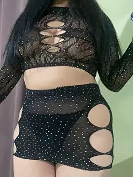 Snapshot of GreciaKMQ chatting on 02.19.25 GreciaKMQ online show from 02.19.25