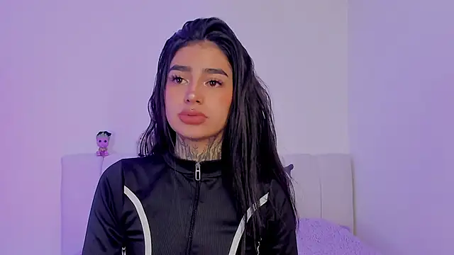 Snapshot of shadowcatt_ chatting on 10.14.25 shadowcatt online show from 10.14.25