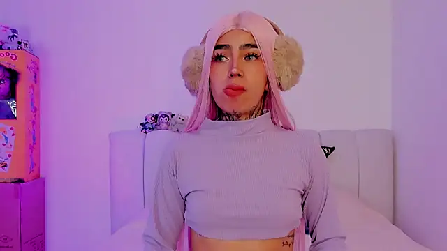 Snapshot of shadowcatt_ chatting on 11.21.25 shadowcatt online show from 11.21.25