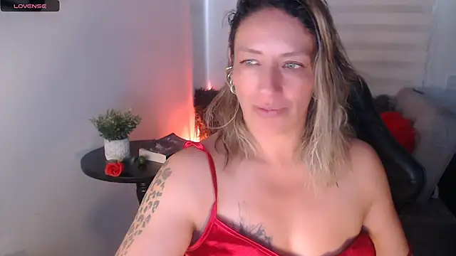 steisyhills online show from 02.25.25