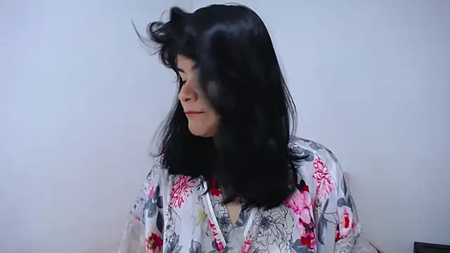 luccy21  online show from 01.13.26