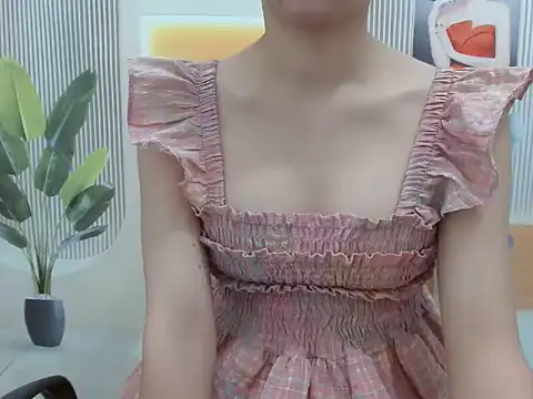 Snapshot of Jikey98 chatting on 10.11.25 Jikey98 online show from 10.11.25