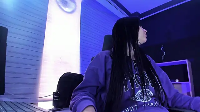 Snapshot of TifanyWhite_ chatting on 02.23.25 TifanyWhite online show from 02.23.25