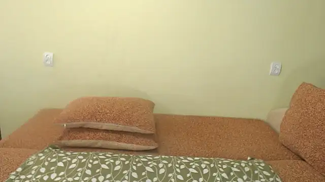 JulietteMiles online show from 06.03.26