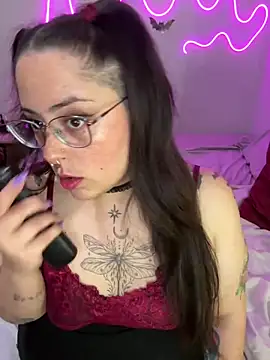 Mizztikaa online show from 12.30.24