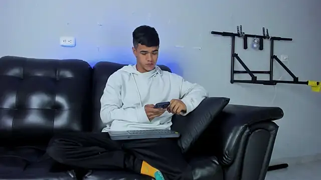 Rob saenz  online show from 01.14.25