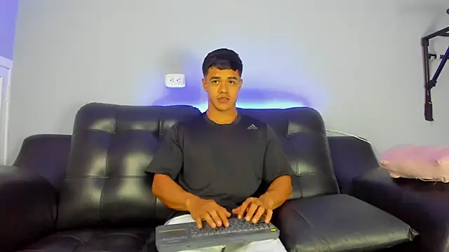 Rob saenz  online show from 03.10.25