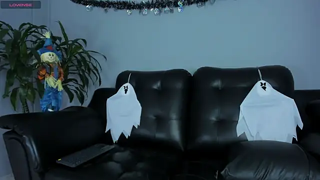 Rob saenz  online show from 10.16.25