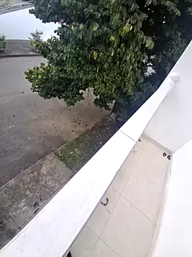 Snapshot of leoytessa_10 chatting on 09.17.25 leoytessa 10 online show from 09.17.25