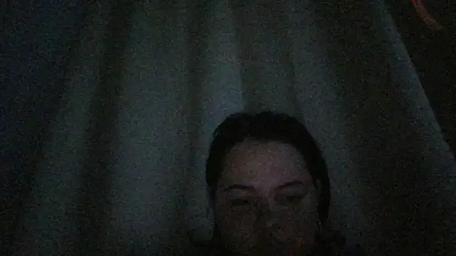 Snapshot of leoytessa_10 chatting on 11.16.25 leoytessa 10 online show from 11.16.25