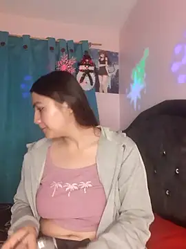 Nahiara velez online show from 12.22.24