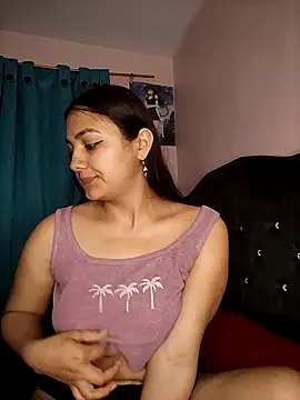 Nahiara velez online show from 02.21.25