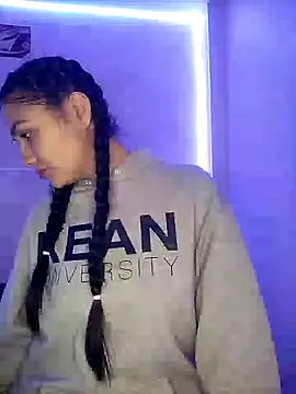 Nahiara velez online show from 03.12.25