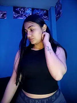 Nahiara velez online show from 10.22.25