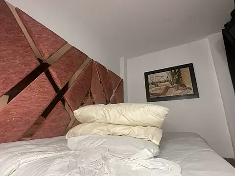 Snapshot of Candy_sexyy chatting on 02.28.25 Candy sexyy online show from 02.28.25