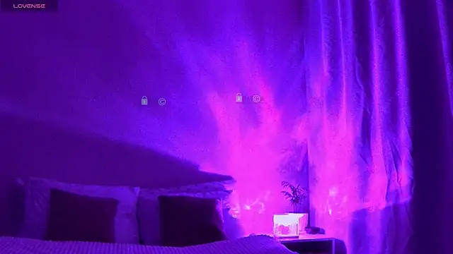 StacyWorry online show from 03.10.25