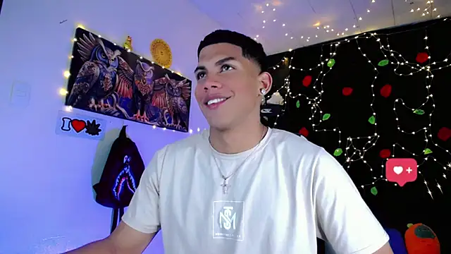 Snapshot of Damian_latinxxx chatting on 01.07.25 Damian latinxxx online show from 01.07.25