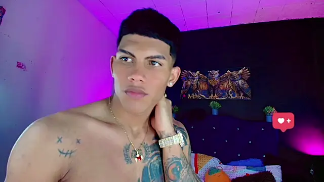 Snapshot of Damian_latinxxx chatting on 02.28.25 Damian latinxxx online show from 02.28.25