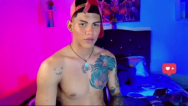 Snapshot of Damian_latinxxx chatting on 03.07.25 Damian latinxxx online show from 03.07.25