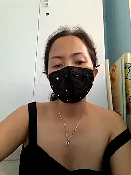 Baby-sexytits18 online show from 03.08.25
