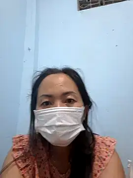 Baby-sexytits18 online show from 03.18.25