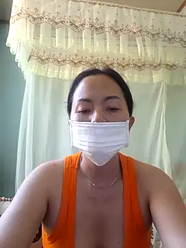 Baby-sexytits18 online show from 03.22.25