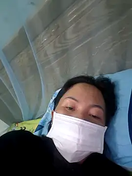 Baby-sexytits18 online show from 03.22.25