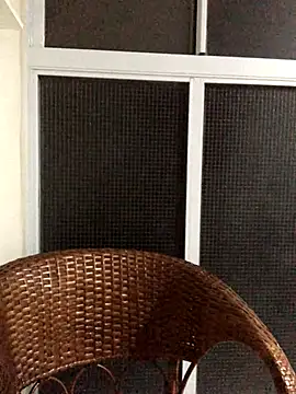 Snapshot of Catmila94 chatting on 10.21.25 Catmila94 online show from 10.21.25