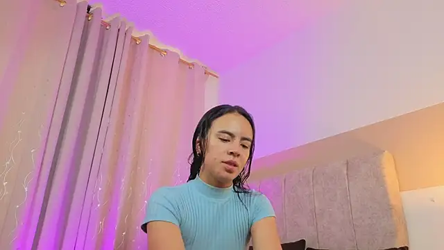 Snapshot of Zara_dulce chatting on 04.30.26 Zara dulce online show from 04.30.26