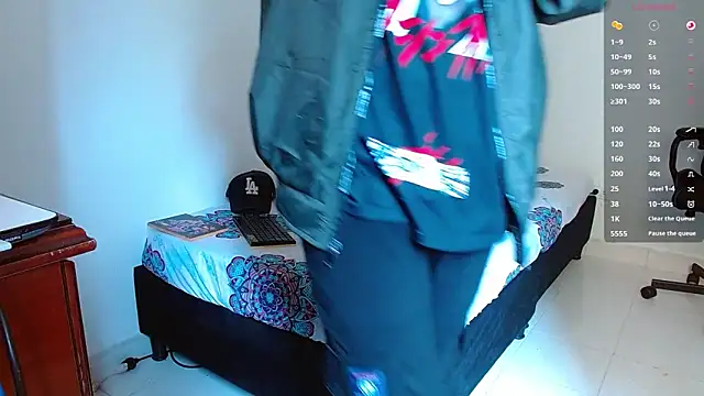 bray hotboy777 online show from 09.21.25