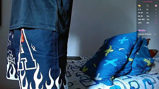 bray hotboy777 online show from 10.21.25