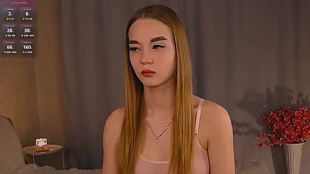 Snapshot of nik0le_ chatting on 10.06.25 nik0le online show from 10.06.25