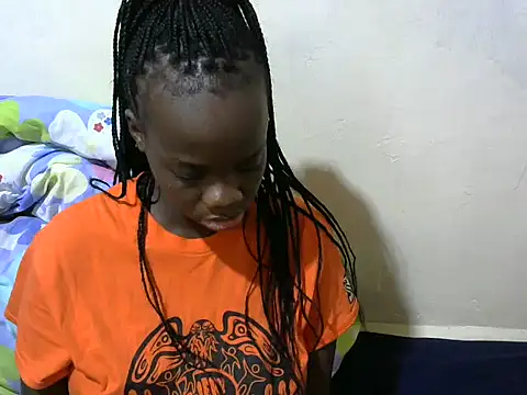 Snapshot of Thicky_kyla chatting on 07.15.26 Thicky kyla online show from 07.15.26
