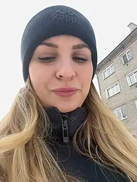 Snapshot of OlgaBuzzz chatting on 02.02.25 OlgaBuzzz online show from 02.02.25