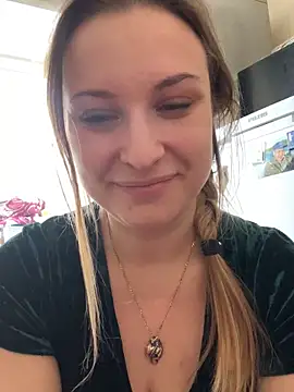 OlgaBuzzz online show from 02.16.25