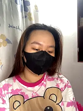 Snapshot of Odette68 chatting on 12.03.24 Odette68 online show from 12.03.24