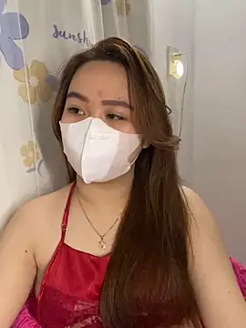 Snapshot of Odette68 chatting on 01.10.25 Odette68 online show from 01.10.25