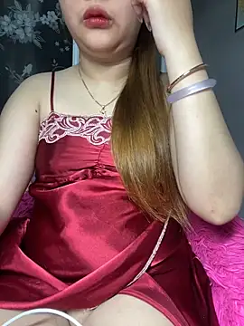 Snapshot of Odette68 chatting on 09.28.25 Odette68 online show from 09.28.25