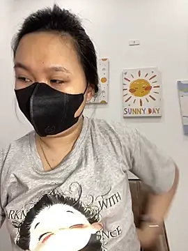 Snapshot of Odette68 chatting on 10.14.25 Odette68 online show from 10.14.25