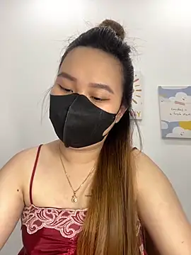 Snapshot of Odette68 chatting on 10.22.25 Odette68 online show from 10.22.25