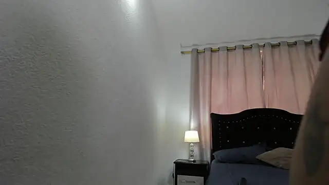 Debora brown online show from 01.06.25