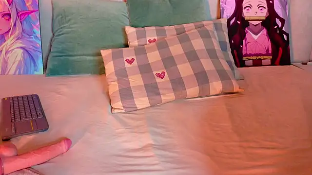 AmbarHills 1 online show from 11.24.25