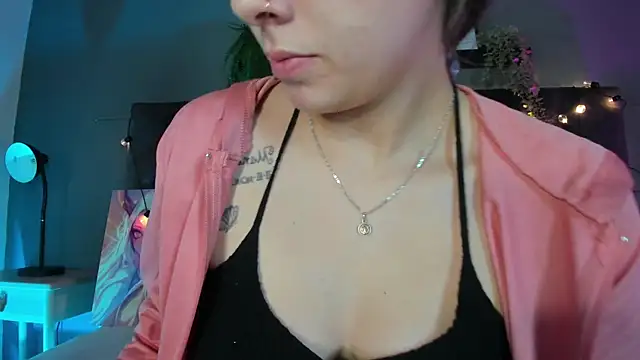 AmbarHills 1 online show from 04.20.26